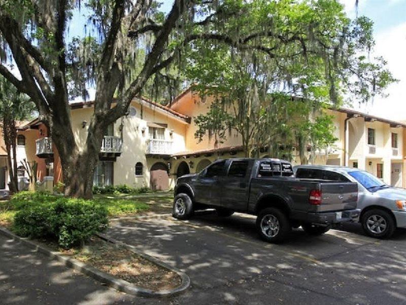 La Casa Inn&Suites Tallahassee Exterior foto