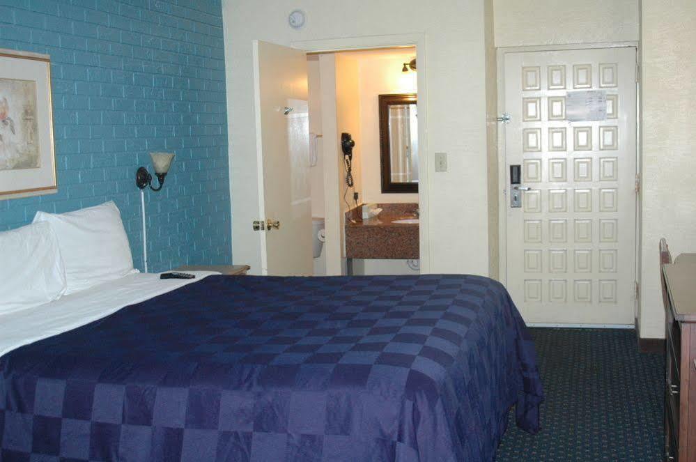 La Casa Inn&Suites Tallahassee Exterior foto