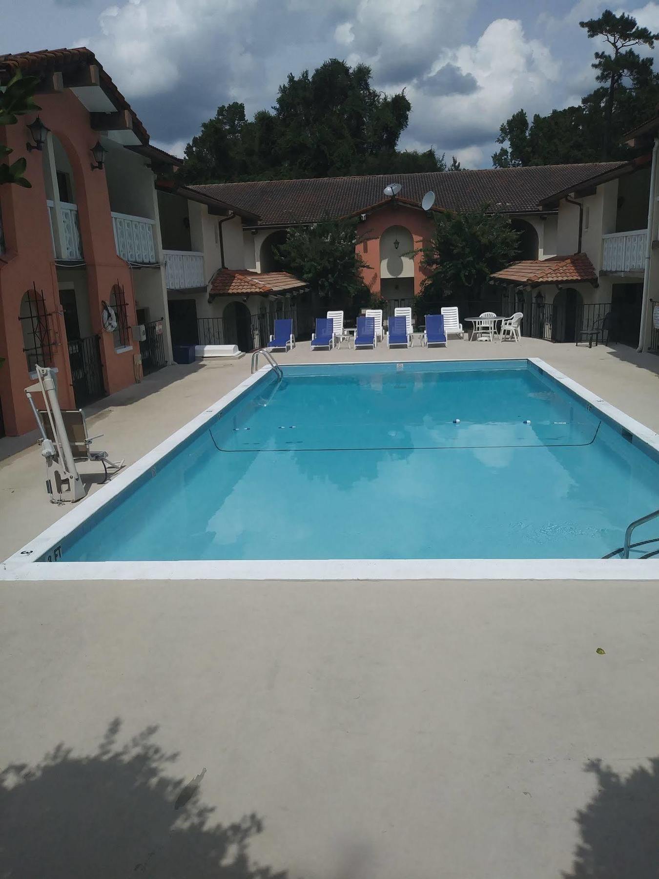 La Casa Inn&Suites Tallahassee Exterior foto